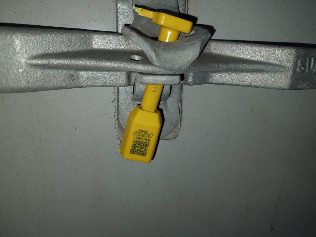 Imagen que contiene interior, sucio, lavabo

Descripci�n generada autom�ticamente