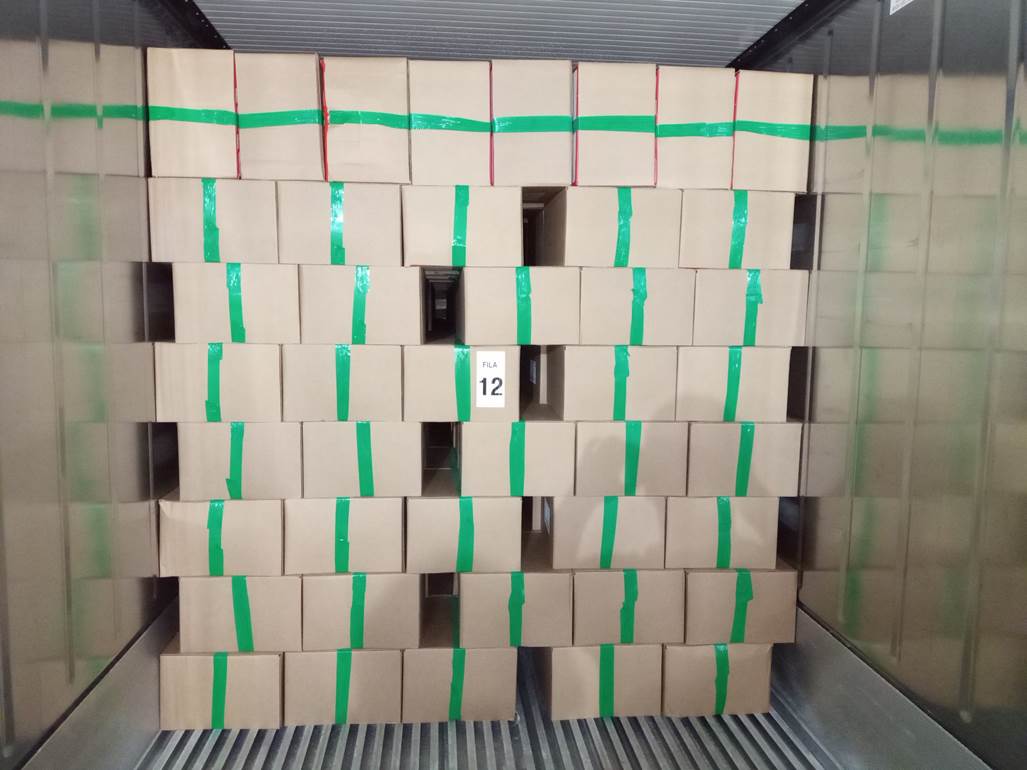 Imagen que contiene interior, verde, con baldosas, azulejo
Descripción generada automáticamente