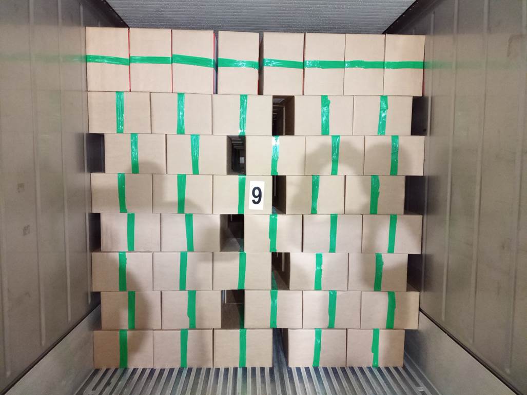 Imagen que contiene interior, con baldosas, azulejo, verde
El contenido generado por IA puede ser incorrecto.