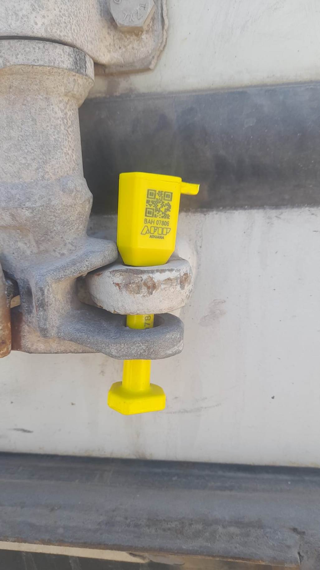 Imagen que contiene edificio, peque�o, calle, agua

El contenido generado por IA puede ser incorrecto.