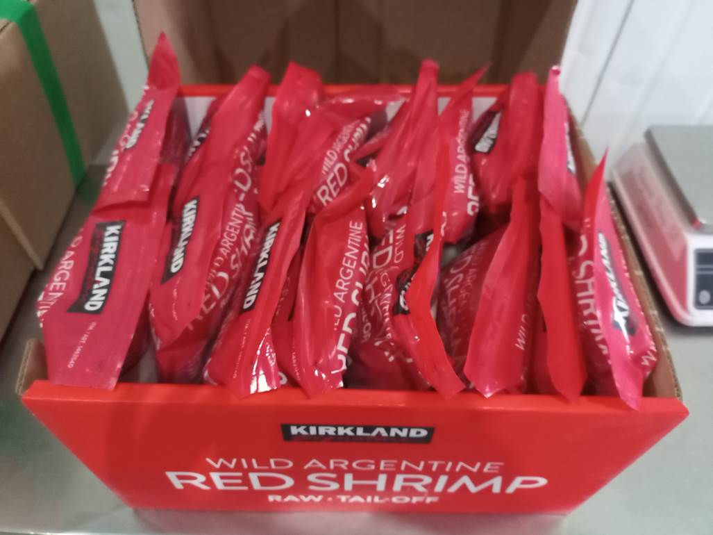 Imagen que contiene interior, caja, tabla, bandeja

El contenido generado por IA puede ser incorrecto.