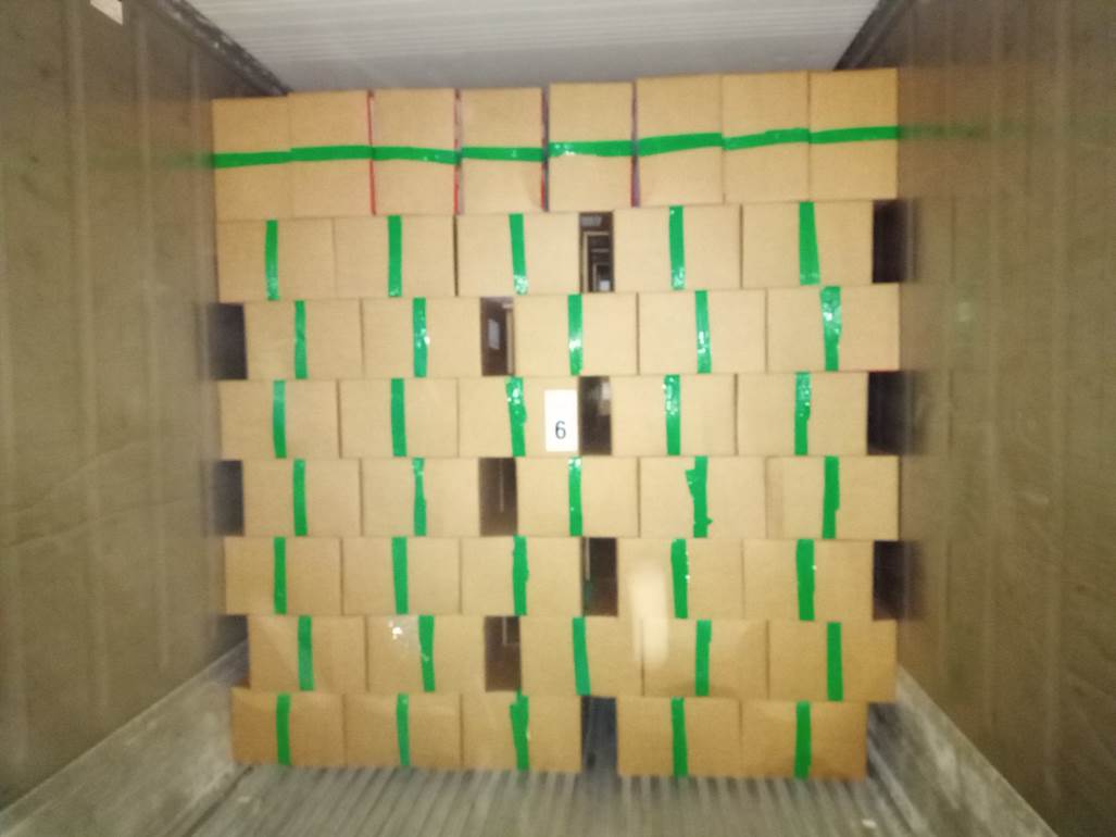 Imagen que contiene interior, con baldosas, verde, azulejo

El contenido generado por IA puede ser incorrecto.