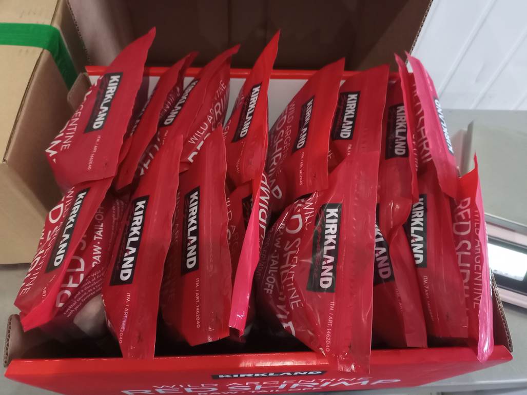 Imagen que contiene interior, tabla, comida, bandeja

El contenido generado por IA puede ser incorrecto.
